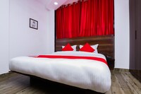 OYO Kavya Residency Near Indira Gandhi International Airport
