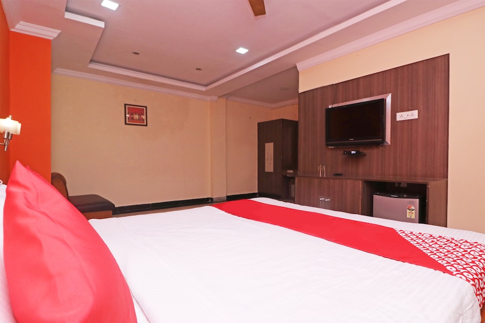 OYO 28609 Hotel Amar Palace, Rourkela, Rourkela
