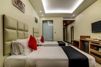 Capital O New Haven Hotel Near Lotus Temple