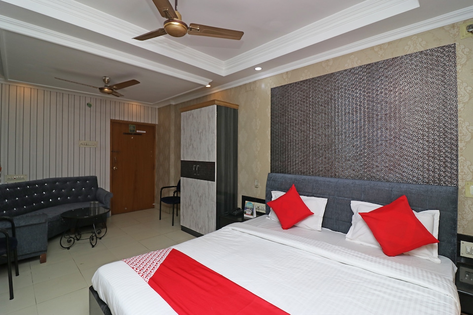 OYO 28631 Hotel Parbati International, Asansol, Asansol