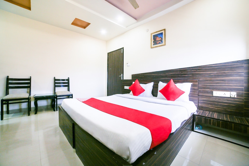 OYO 28633 Hotel Hill Villa, Ajmer Central, Ajmer