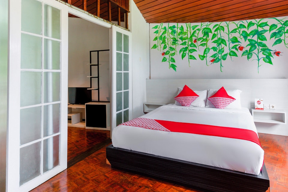 OYO 430 Grand Mulia Sakinah Boutique Hotel, Trawas, Mojokerto