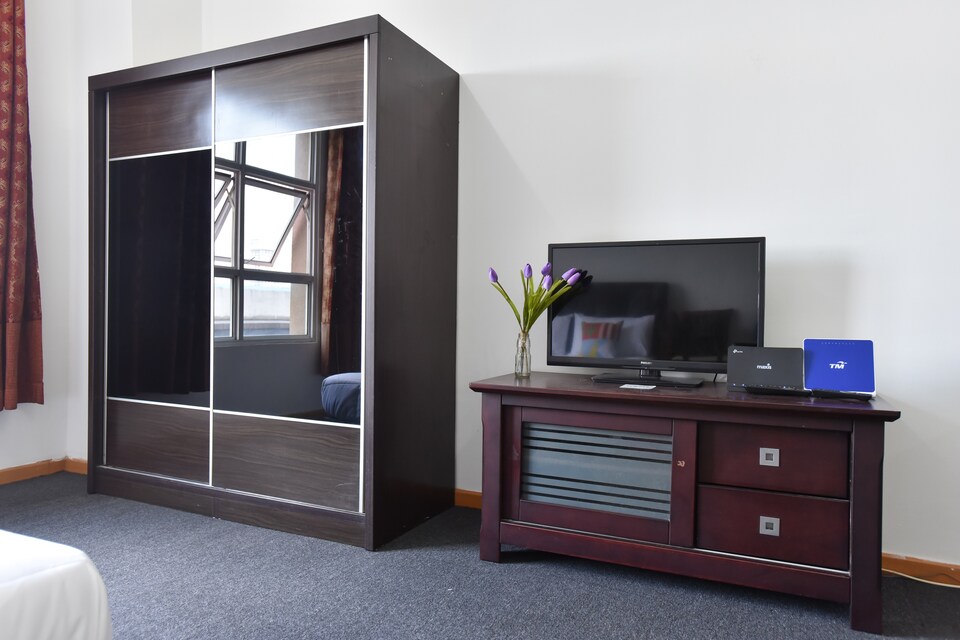 OYO Home 740 Budget Studio Silka Maytower, Masjid India, Kuala Lumpur