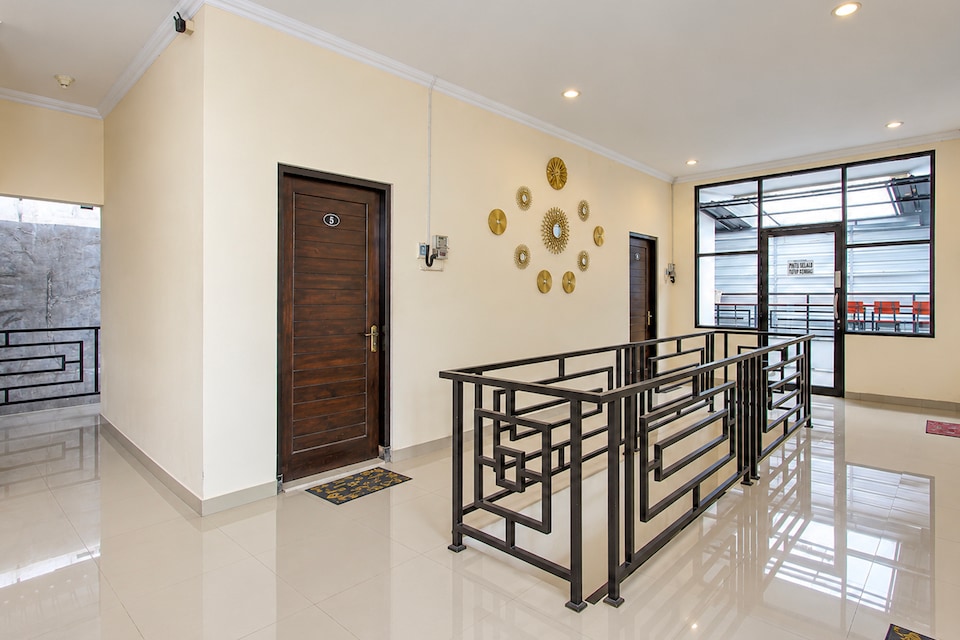 Hotel O near Monumen Jogja Kembali formerly Greenhouse Exclusive Kost Tegalwaras, Mlati, Yogyakarta