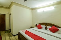 OYO Vijaya Deepa Guest House