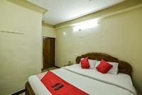 OYO Vijaya Deepa Guest House