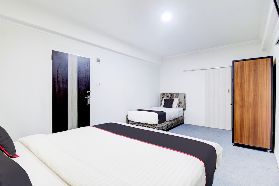 Hotel O Jalan Jenderal Sudirman Near Imam Bonjol Square Formerly Nelvi Guest House, Padang, Padang