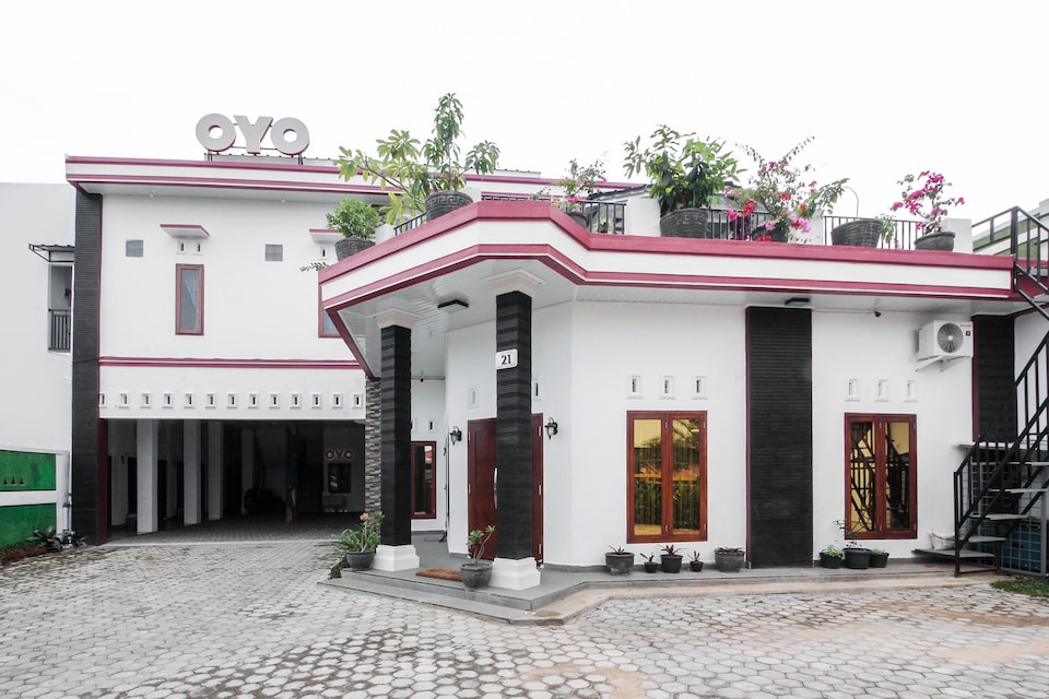 OYO 435 Panglima Polim Homestay Syariah, Rajabasa, Bandar Lampung