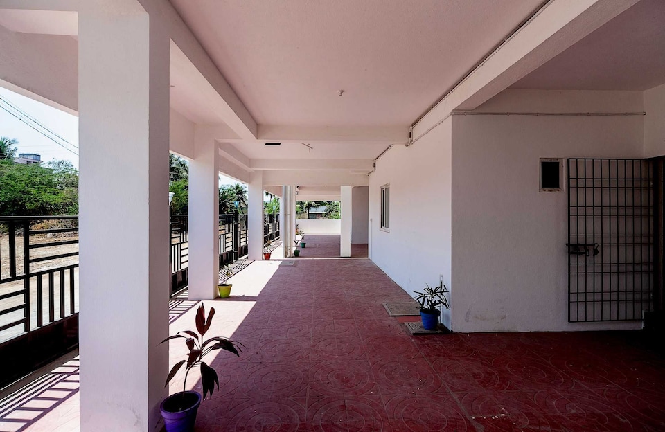 Hotel O The Swarg Residence, GST Chennai, Chennai