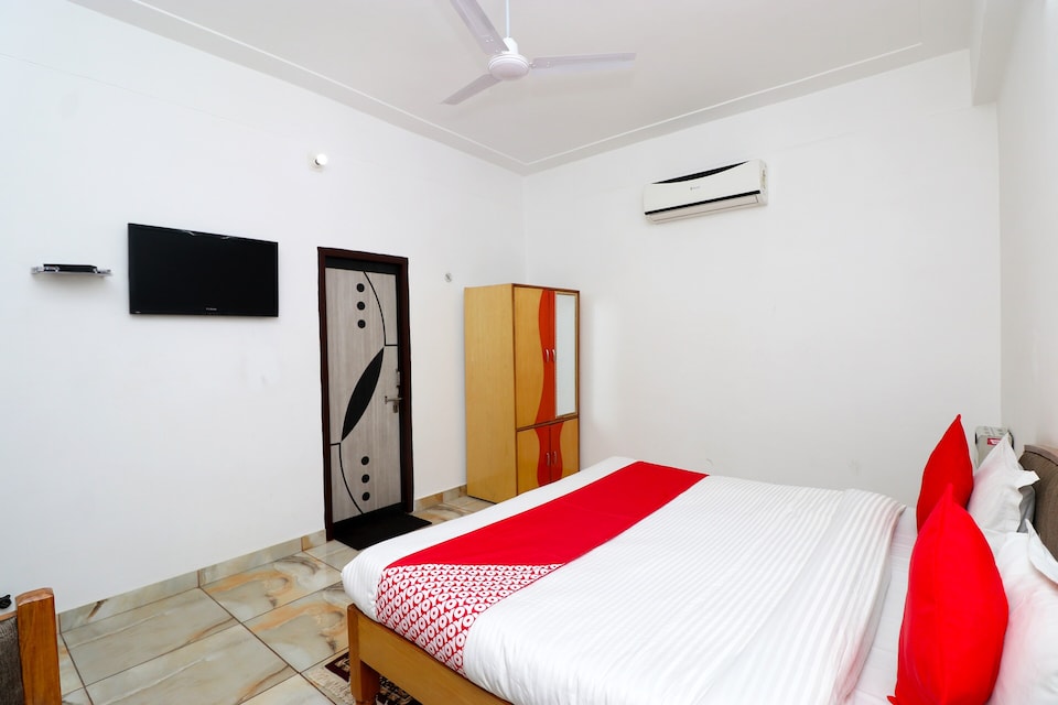 OYO Hotel Anokhi, Bharatpur, Bharatpur