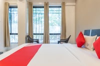 OYO 28674 Orchid Platinum Guest House