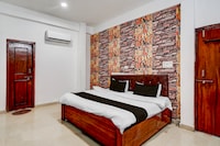 Hotel O Aura Mall Bhopal Formerly Golden Star