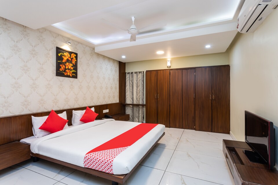 OYO 28692 Nandan Resort, Airport Road - Bhopal, Bhopal