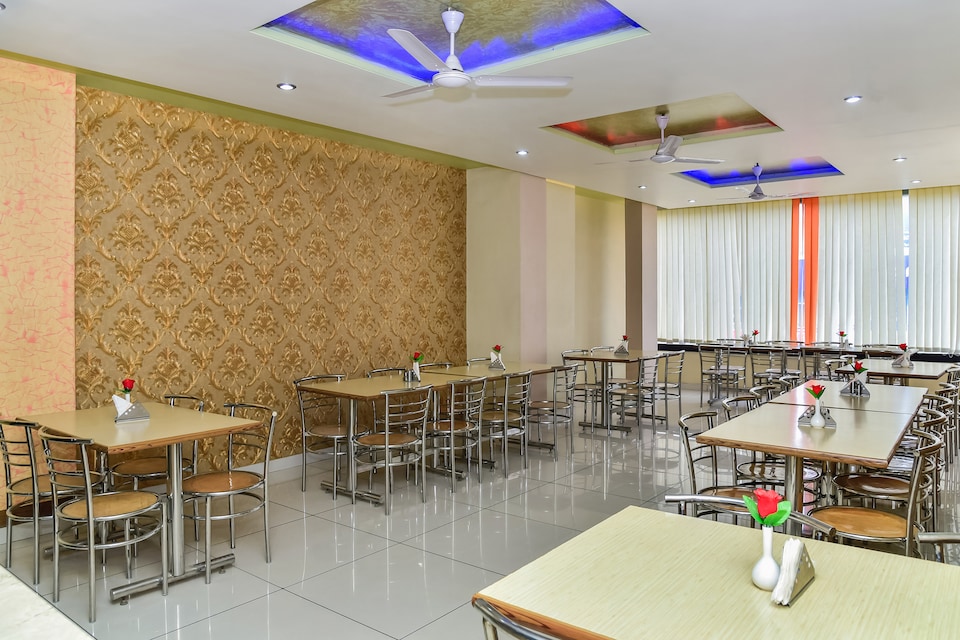 OYO Hotel Ashoka, Sikar, Sikar