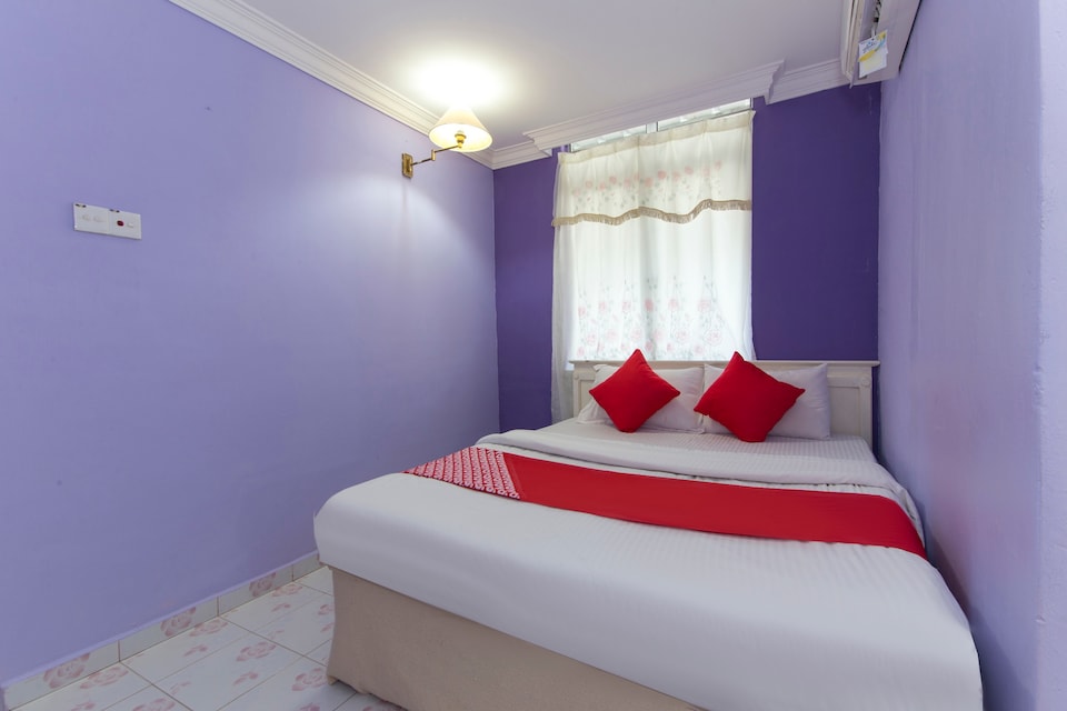 OYO 745 Bromedy Motel, Langkawi Central, Langkawi