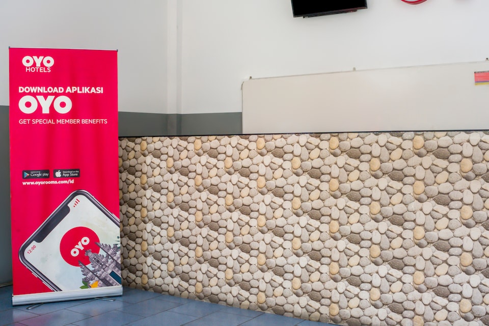 OYO 447 Hutasimo Residence, Medan, Medan