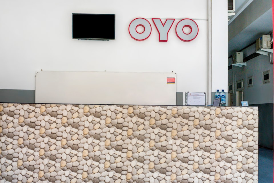 OYO 447 Hutasimo Residence, Medan, Medan