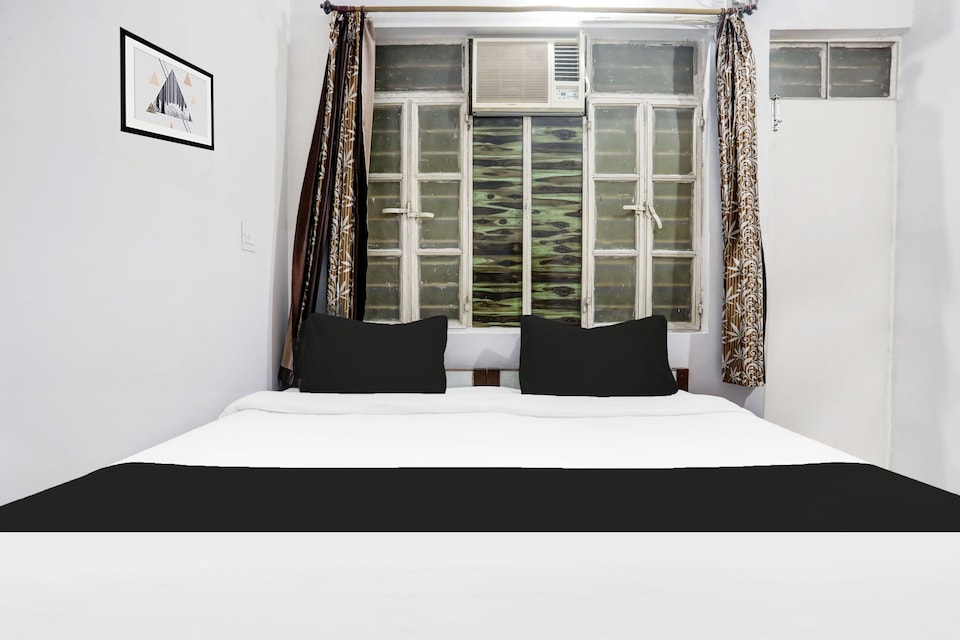 OYO 28731 Hotel Vishal, Gaya Railway Station, Bodhgaya