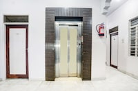 OYO 28731 Hotel Vishal