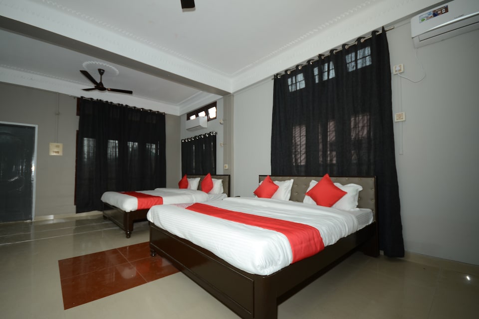 OYO Flagship 28735 Hotel Gateway Tezpur, Tezpur, Tezpur