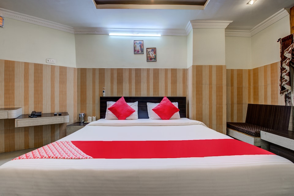 OYO 3356 Hotel Green Valley, Platan Bazar Guwahati, Guwahati