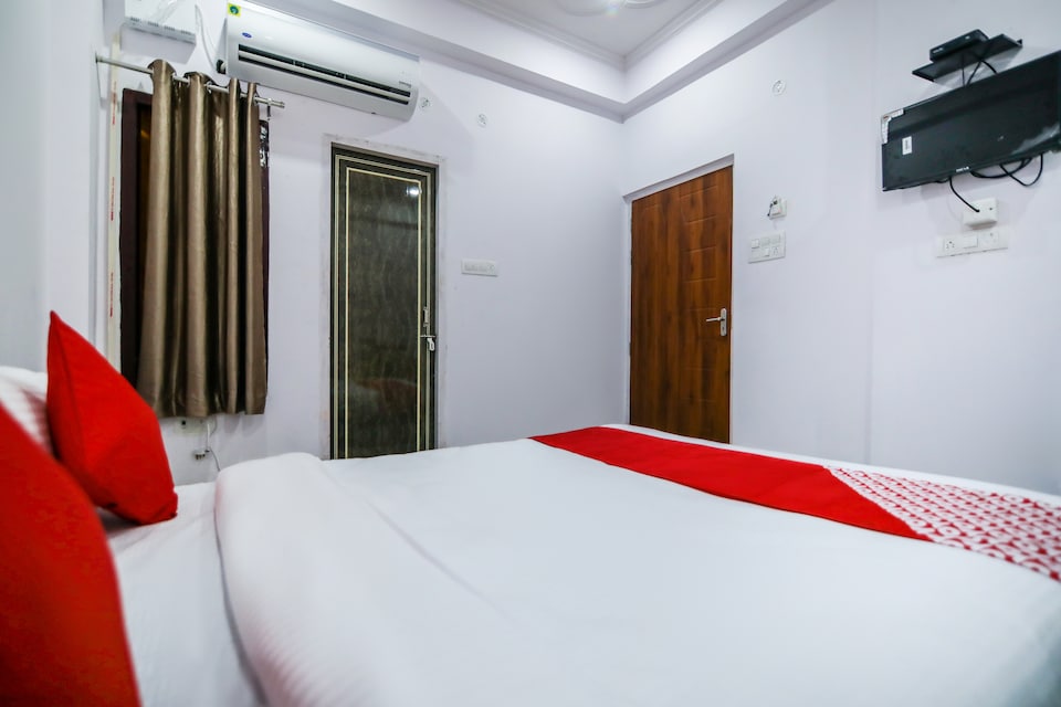 OYO Flagship 28752 Manjula Inn, Indira Nagar Lucknow, Lucknow