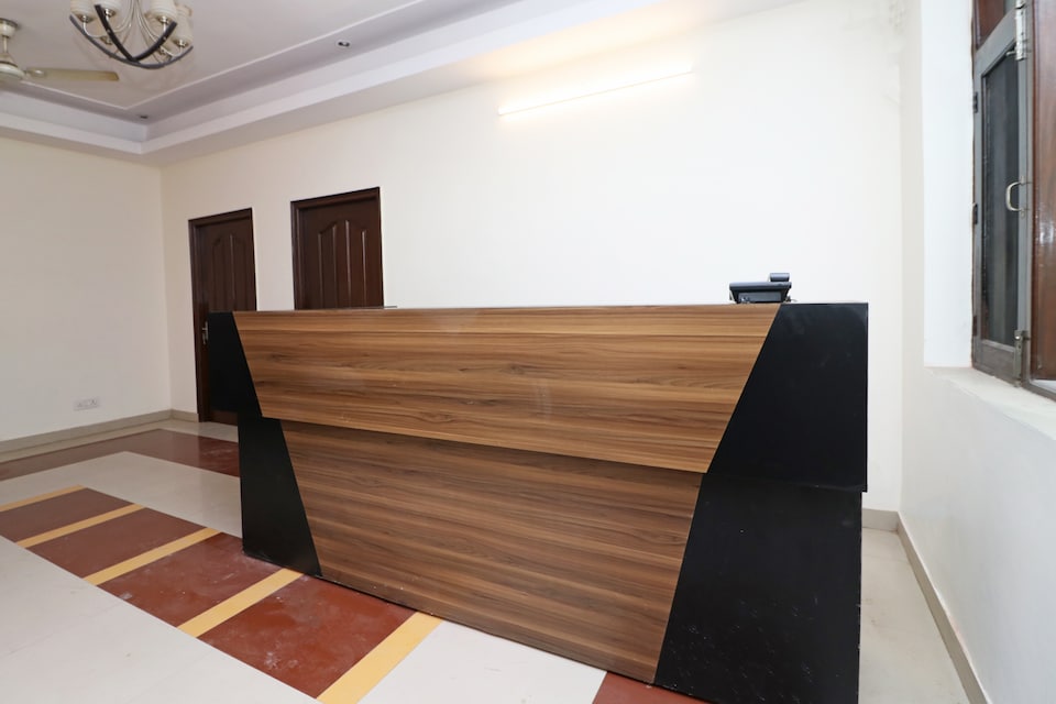 OYO Flagship 28755 Hotel NEW WINSOME VILLA, Rajpur Road Dehradun, Dehradun