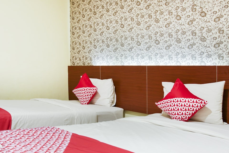 Capital O 454 Raising Hotel, Karuwisi, Makassar