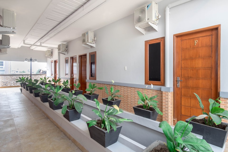 Hotel O Aljadid Near Masjid Raya Al Mashun Sm Raja Medan, Medan Area, Medan