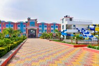 Capital O Hotel Vinayak Resort