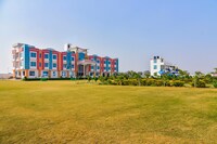 Capital O Hotel Vinayak Resort