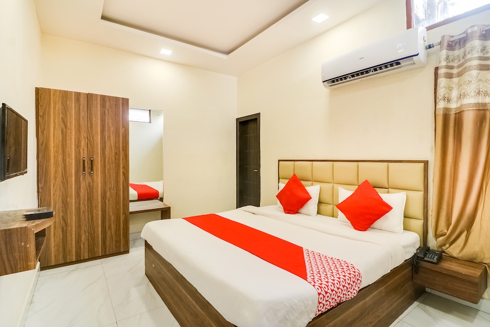 OYO 28789 Hotel Adarsh, Bilaspur, Bilaspur