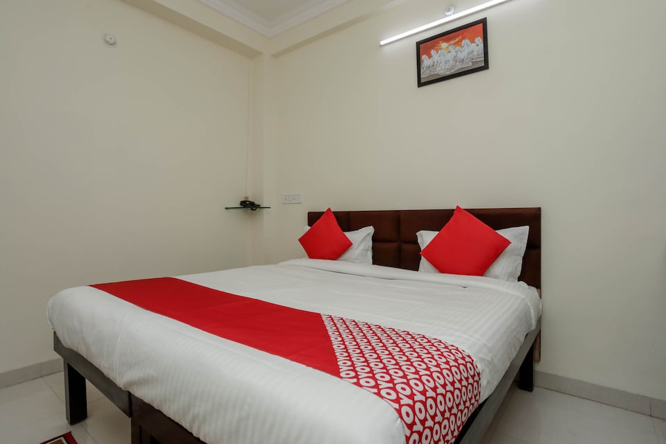 OYO 28790 Hotel Metro, Indore Bypass Road, Indore