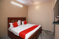 Hotel O Silverline Residency