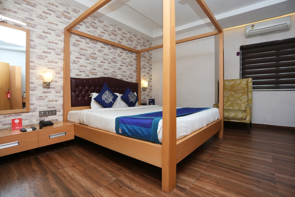 Live on KOL1896, Bhawanipore Kolkata, Kolkata