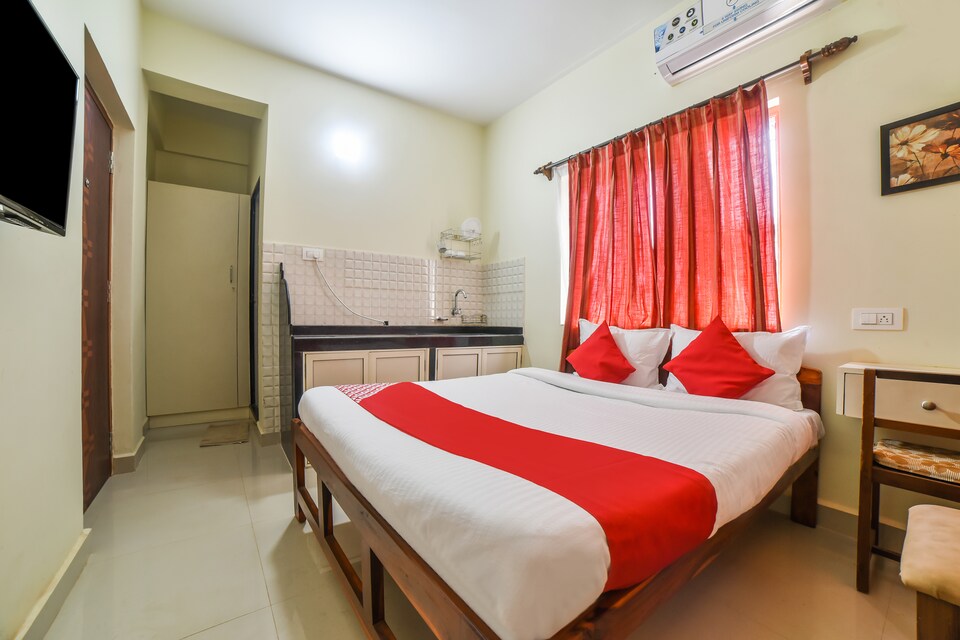 OYO 28811 Sasha's Holiday Homes, Morjim Goa, Goa