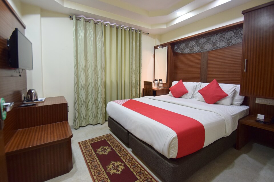 OYO 3366 Hotel The Rock Castle, Kachighati-Summerhill, Shimla