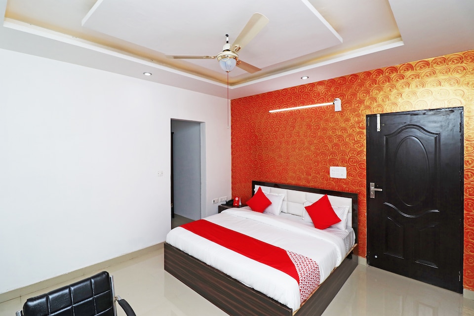 OYO 28849 Hotel Sunshine, Faridabad, Faridabad