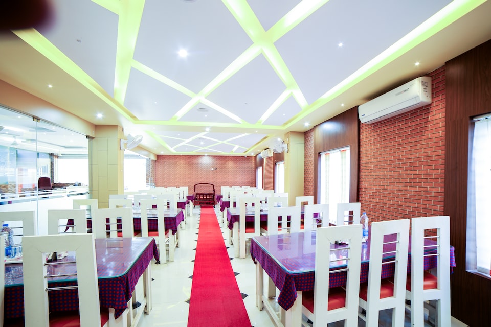 OYO 28852 P J's Residency, Kannur, Kannur