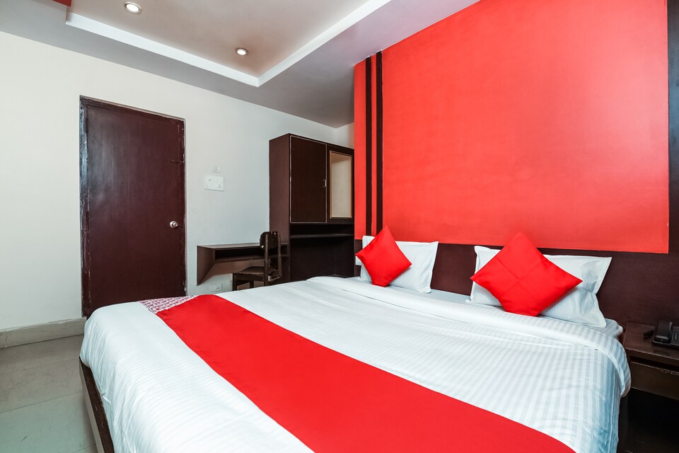 OYO 28856 Manjeera Inn, Gajuwaka Visakhapatnam, Visakhapatnam