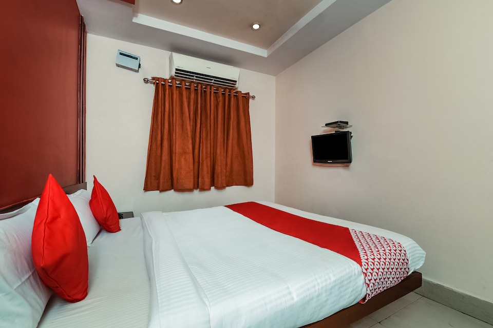 OYO 28856 Manjeera Inn, Gajuwaka Visakhapatnam, Visakhapatnam