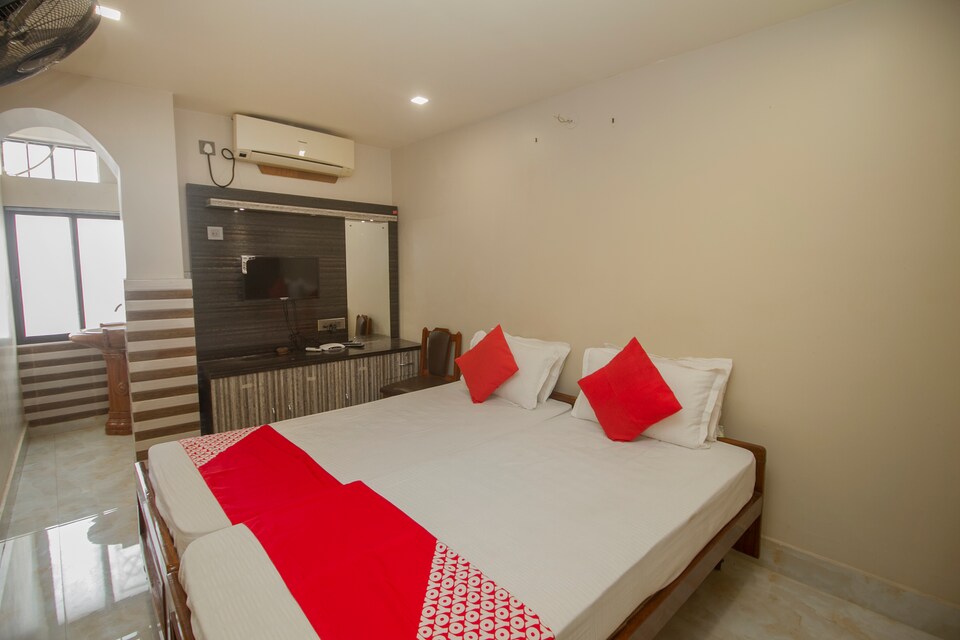 OYO Hotel Atithi Industries, Jalpaiguri, Jalpaiguri