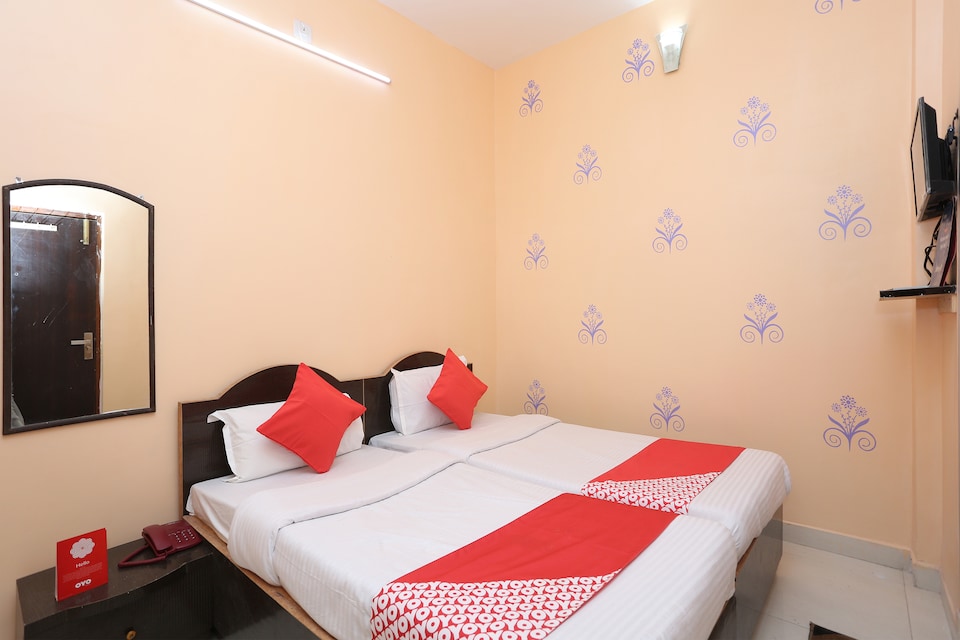 OYO 29001 M K Mayur Guest House, Tergar Monastery Area, Bodhgaya