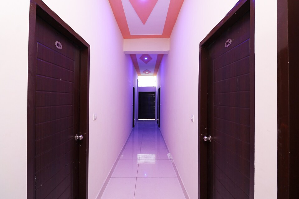 OYO 29006 Hotel Almond Leaf, Kurukshetra, Kurukshetra