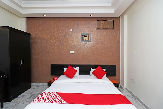 OYO Mannat Residency Near Appu Ghar