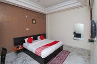 OYO Mannat Residency Near Appu Ghar
