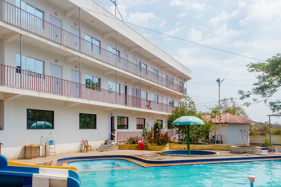 OYO 29018 The Oasis Resort, Mumbai Vasai-Virar-Naigaon, Mumbai