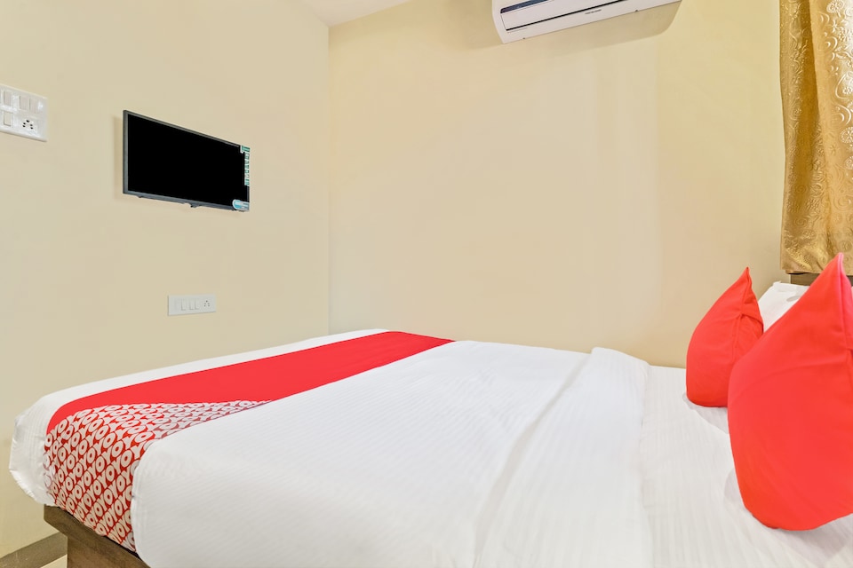 OYO 29037 Hotel Sai Darshan, Mumbai Airoli-Vashi, Mumbai