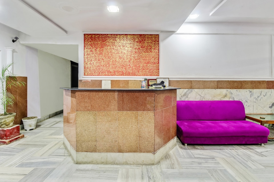 OYO Hotel Ratandeep, Fatehabad Road, Agra