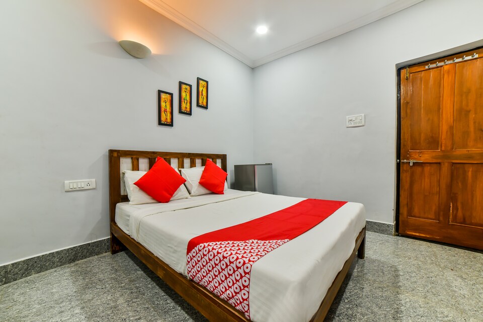 OYO 29082 Pavitra Beach Home, Baga Goa, Goa